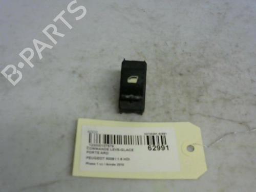 Used Right rear window switch PEUGEOT 5008 (0U_, 0E_) 1.6 HDi (112 hp) 30429441