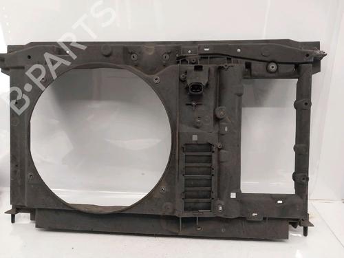 Frontplate/Frontkurv PEUGEOT 5008 (0U_, 0E_) 2.0 HDi 150 / BlueHDi 150 (150 hp) 30419077