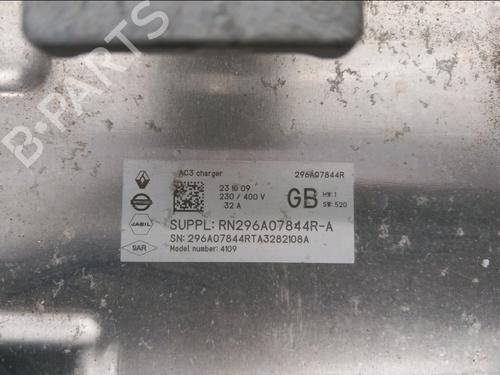 Electronic module RENAULT MEGANE E-TECH SUV EV60 (BNJ1) | BP32007398M83  - Image 9