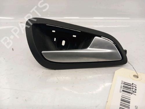 Used Front right interior door handle Front right interior door handle 30432180 30432180