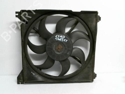 Used Radiator fan HYUNDAI TRAJET (FO) 2.0 CRDi (113 hp) 30432386