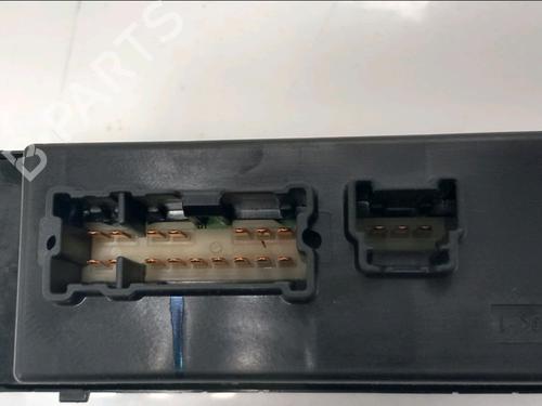 Left front window switch NISSAN QASHQAI II (J11, J11_) 1.5 dCi | BP40004709I27 - Image 4