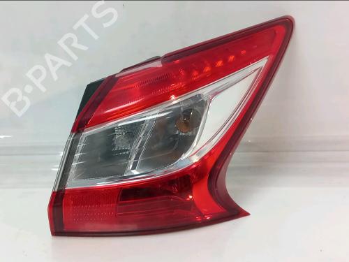 Used Right taillight Right taillight NISSAN PULSAR Hatchback (C13) 1.5 dCi (110 hp) 40522998 40522998