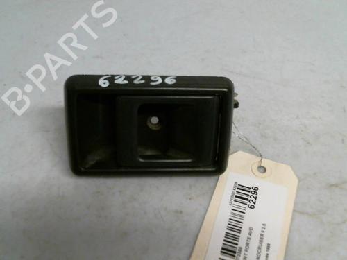 Used Front right interior door handle Front right interior door handle 30433590 30433590