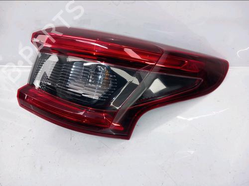 Used Right taillight NISSAN QASHQAI II (J11, J11_) 1.5 dCi (116 hp) 31326861