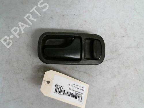 Used Front right interior door handle NISSAN TERRANO II (R20) 2.7 TDi 4WD (125 hp) 30424999