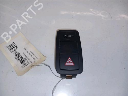 Bouton de warning AUDI A1 Sportback (8XA, 8XF) 1.2 TFSI (86 hp) 30843000