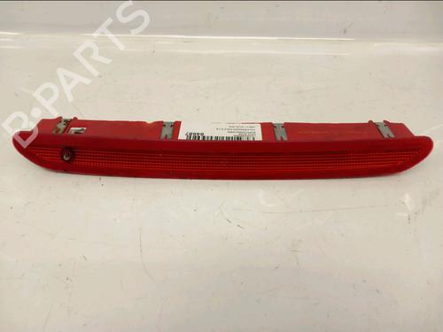 Troisième feu stop VW GOLF VI (5K1) 1.6 TDI (105 hp) 32102155