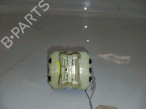Left front window switch RENAULT CLIO IV (BH_) 0.9 TCe 90 (BHNF, BHMA, BHMH, BHJK, BHJR) | BP30420244I27