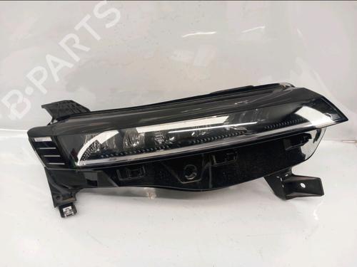 Phare droit RENAULT MEGANE E-TECH SUV EV60 (BNJ1) (218 hp) 31964091