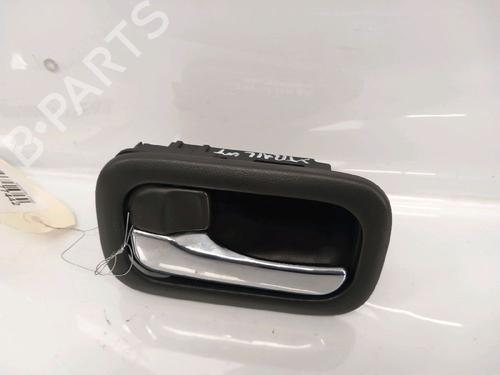 Used Front left interior door handle NISSAN X-TRAIL I (T30) 2.0 4x4 (140 hp) 30430101