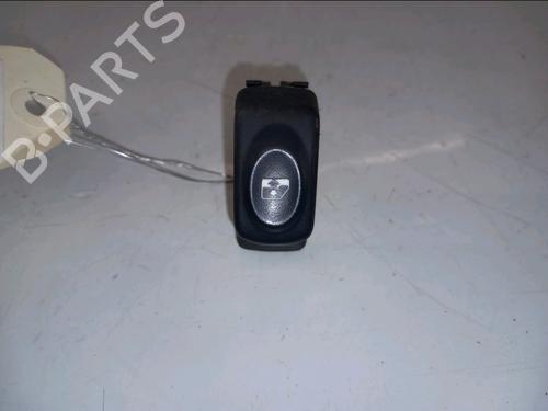 Used Left front window switch RENAULT MEGANE I (BA0/1_) 1.6 16V (BA04, BA0B, BA11, BA1J, BA16, BA19, BA1K, BA1V,... (107 hp) 30488746