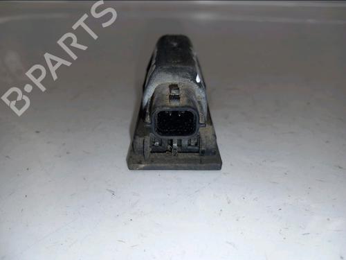 Éclairage de plaque d'immatriculation RENAULT TWINGO II (CN0_) 1.2 16V (CN04, CN0B) | BP30421123I40