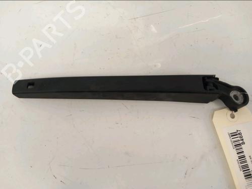 Bakre vindusviskerarm VW GOLF VI (5K1) 1.6 TDI (105 hp) 32102159