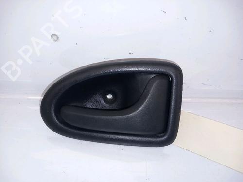 Used Front right interior door handle Front right interior door handle 30423204 30423204
