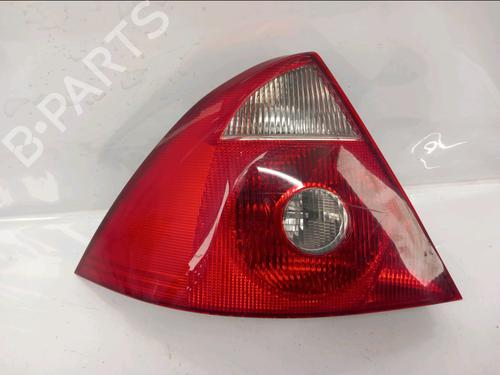 Used Left taillight FORD MONDEO III (B5Y) 2.0 16V TDDi / TDCi (115 hp) 31822253
