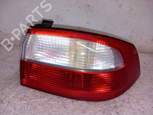 Used Right taillight RENAULT LAGUNA II (BG0/1_) 1.8 16V (BG04, BG0B, BG0C, BG0V) (117 hp) 30416924