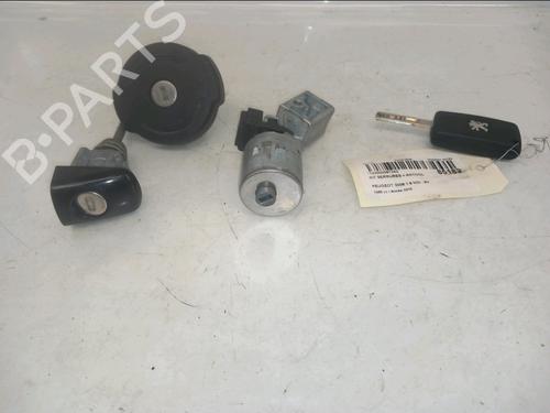 Used Electronic module PEUGEOT 3008 I MPV (0U_) 1.6 HDi (112 hp) 32975559