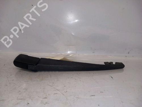 Used Rear windshield wiper arm MITSUBISHI ASX (GA_W_) 1.6 DI-D (114 hp) 30431078