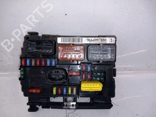 Caixa de fusíveis CITROËN C3 I (FC_, FN_) 1.1 i (60 hp) 30418813