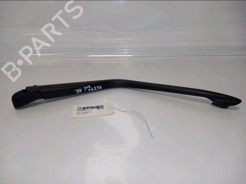 Used Rear windshield wiper arm Rear windshield wiper arm 35892385 35892385