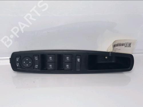 Spejlkontakt Spejlkontakt RENAULT SCÉNIC III (JZ0/1_) 1.5 dCi (110 hp) 33646481 33646481