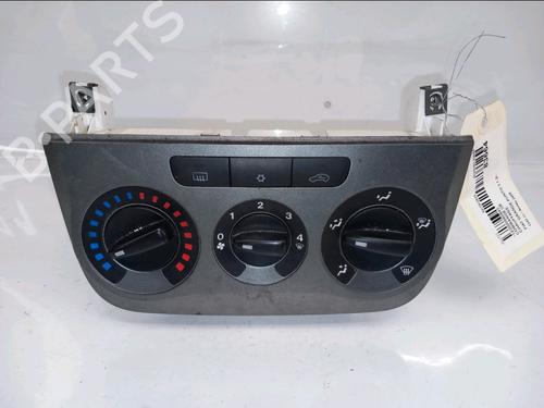 Used Climate control FIAT GRANDE PUNTO (199_) 1.2 (65 hp) 30419733