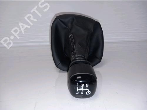 Used Gear lever Gear lever FIAT PANDA (312_, 319_) 1.2 (312PXA1A) (69 hp) 33230780 33230780