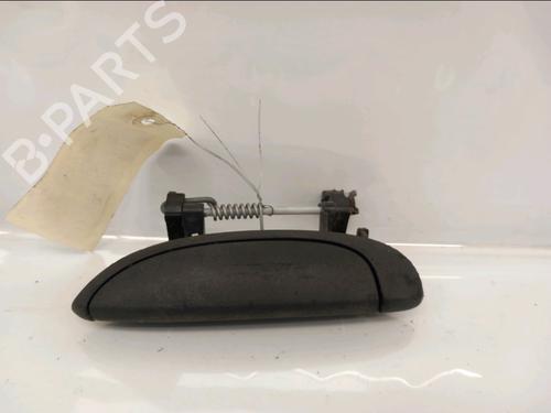 Used Rear left exterior door handle RENAULT CLIO II (BB_, CB_) 1.2 (BB0A, BB0F, BB10, BB1K, BB28, BB2D, BB2H, CB0A,... (58 hp) 30423749