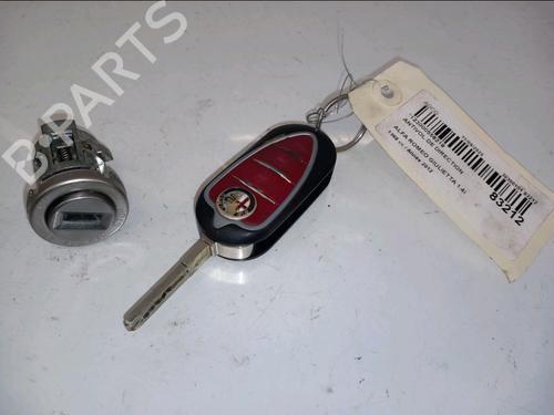 Used Ignition barrel ALFA ROMEO GIULIETTA (940_) 1.4 TB (940FXA1A, 940FXT1A) (120 hp) 30433902