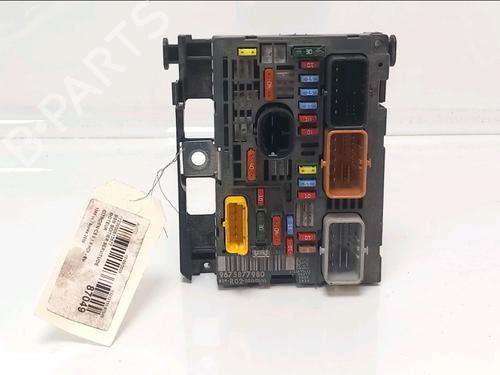 Used Fuse box Fuse box 39422531 39422531