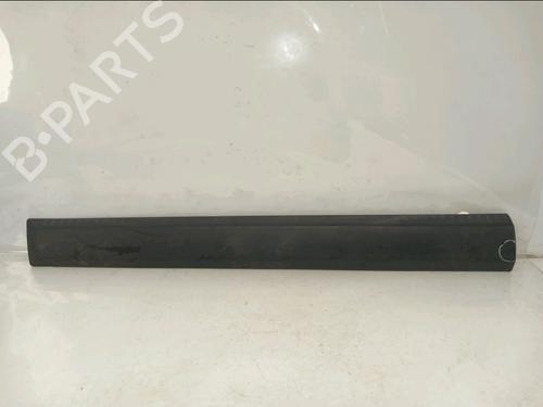 Used Door moulding trim DACIA SANDERO 1.4 MPI LPG (72 hp) 32975683