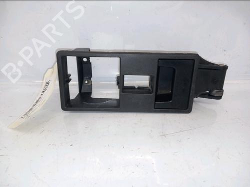 Used Front right interior door handle RENAULT 25 (B29_) 2.0 (B297) (101 hp) 31867901