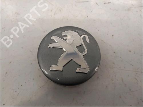 Used Hub cap PEUGEOT 208 I (CA_, CC_) 1.2 VTI 82 (82 hp) 30414425