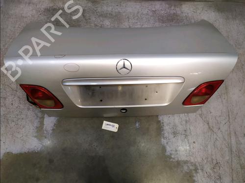 Used Tailgate MERCEDES-BENZ E-CLASS (W210) E 220 CDI (210.006) (125 hp) 31086232