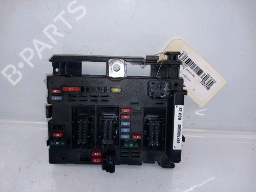 Sikringsdåse PEUGEOT 206 Hatchback (2A/C) 1.4 HDi eco 70 (68 hp) 30428473