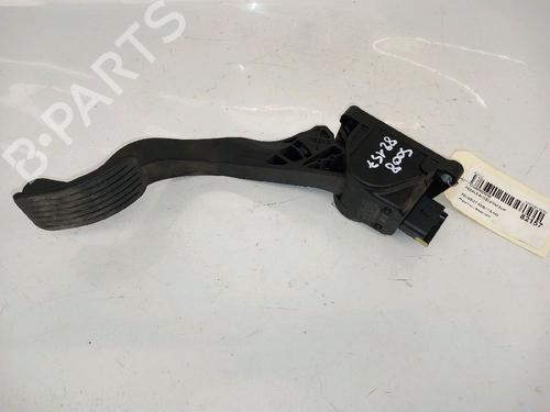 Used Pedal Pedal 30422465 30422465