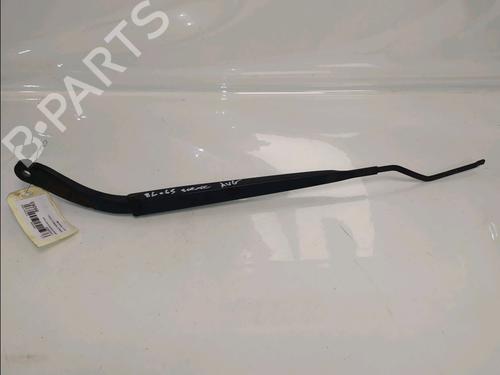 Used Front windshield wiper arm Front windshield wiper arm 36962683 36962683