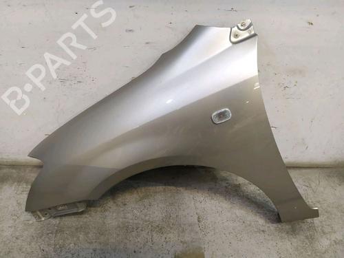 Voorscherm links TOYOTA COROLLA (_E12_) 1.8 VVTL-i TS (ZZE123) (192 hp) 30434196