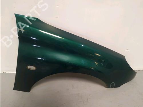 Used Right front fenders Right front fenders 37229038 37229038