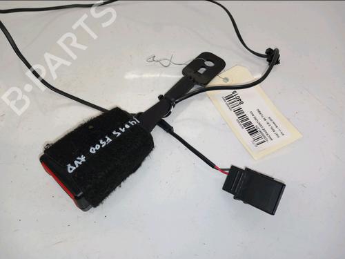 Used Seat buckle FIAT 500L (351_, 352_) 0.9 (199LYC1B) (105 hp) 30434651