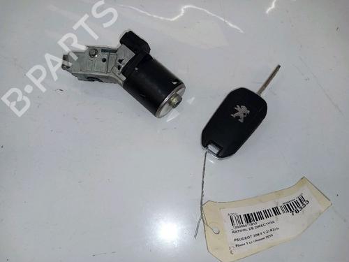 Used Ignition barrel PEUGEOT 308 II (LB_, LP_, LW_, LH_, L3_) 1.2 VTi 72 (82 hp) 30433031