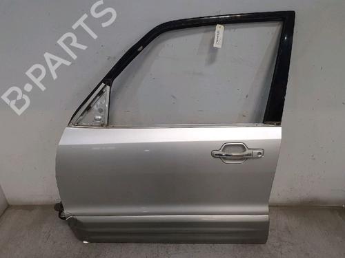 Used Left front door MITSUBISHI PAJERO III (V7_W, V6_W) 3.2 Di-D (V68W) (160 hp) 30432818