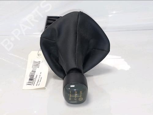 Used Gear lever Gear lever FIAT PANDA (312_, 319_) 1.3 D Multijet (312PXL1A) (75 hp) 36152824 36152824