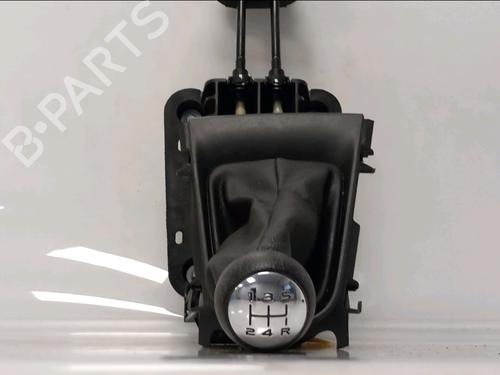 Gear lever CITROËN C3 II (SC_) 1.2 VTi 82 | BP39972493M90 - Image 3