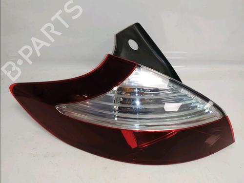 left-taillight-renault-megane-iii-hatchback-bz01_-b3_-2008-39577200 main image