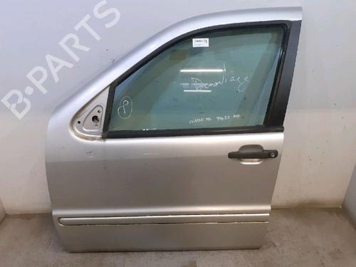Dør venstre fortil MERCEDES-BENZ M-CLASS (W163) ML 270 CDI (163.113) (163 hp) 30417973