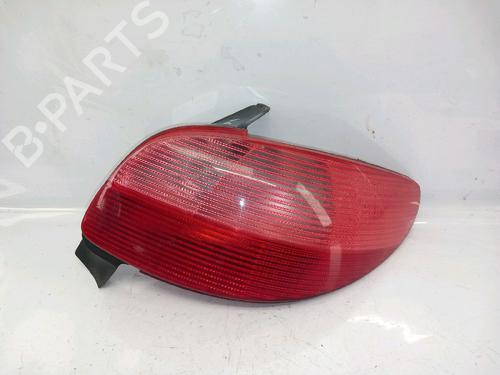 Høyre baklys PEUGEOT 206 Hatchback (2A/C) 1.1 i (60 hp) 30420827