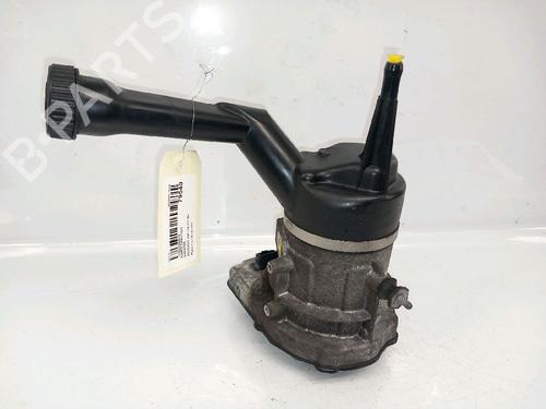Used Steering pump PEUGEOT 308 I (4A_, 4C_) 1.6 16V (120 hp) 30426554