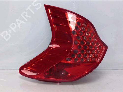 Used Right taillight Right taillight 37506852 37506852